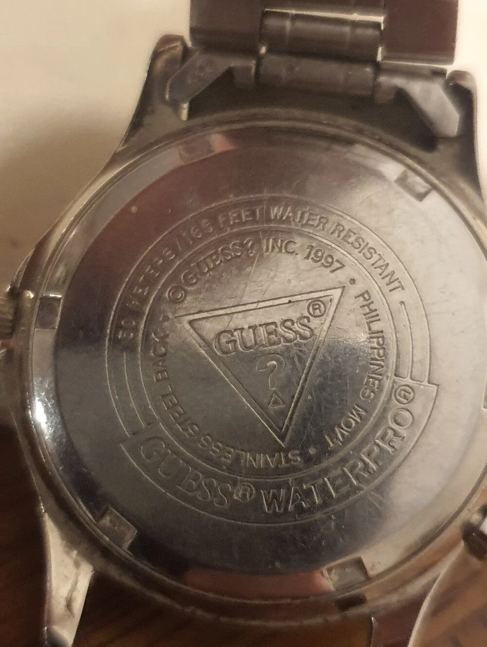 10/$20 Vtg Guess Waterpro Indiglo Silver/Goldtone Stainless Steel Men's Watch